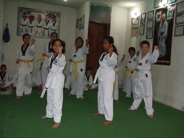 EXAMEN 2011